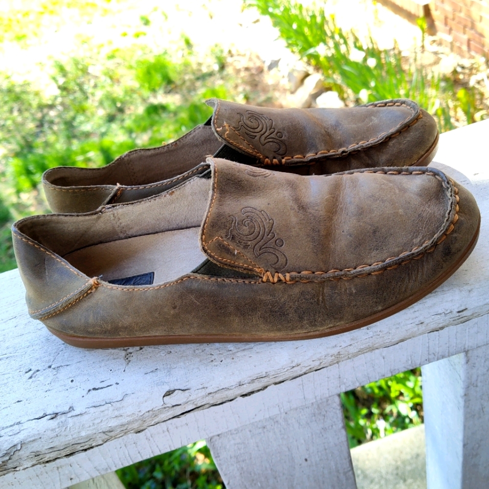 OLUKAI Nohea Nubuck Loafers